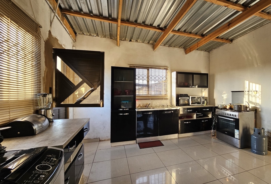 2 Bedroom Property for Sale in Vaalpark Free State